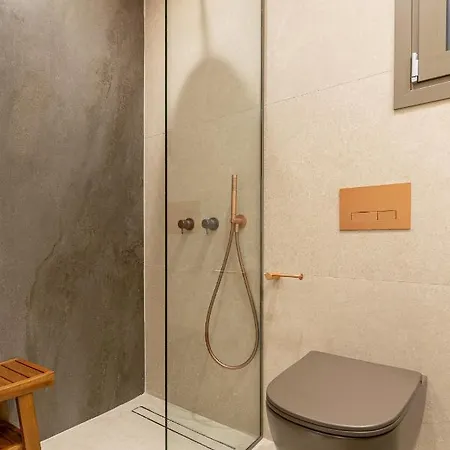 Vedi Town Luxury דירה זקינטוס טאון