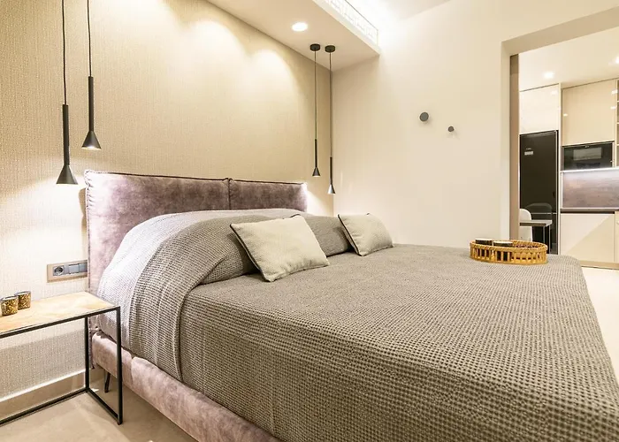 Vedi Town Luxury